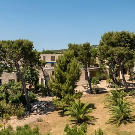 Le Vallat Vue Terrasse Privative Jacuzzi Barbecue Calanques